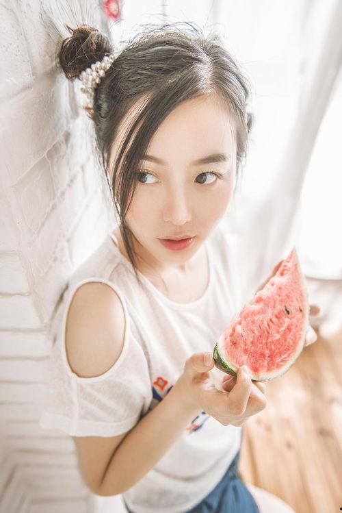 吃瓜少女的感觉